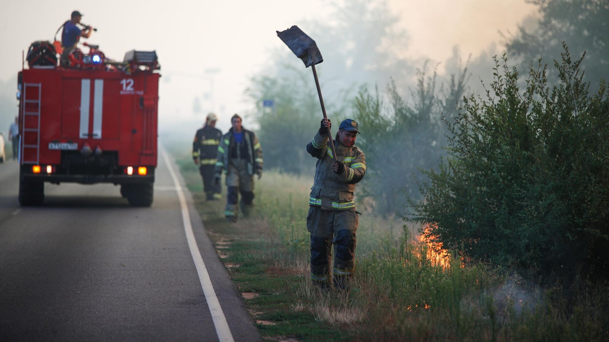 Виновный найден: жуткий пожар в Геленджике случился из-за глупой выходки - Raketanews.ru, 30.08.2023