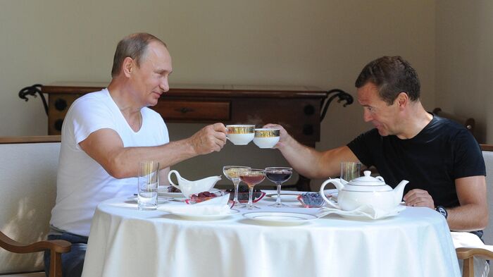 Вовсе не кофе: любимый напиток Путина “рассекретили” - Raketanews.ru, 16.09.2023
