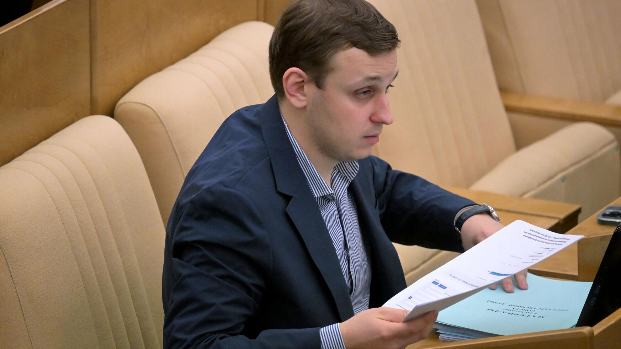 Шах и мат: в Думе двум депутатам-прогульщикам устроят аутодафе - Raketanews.ru, 01.11.2023