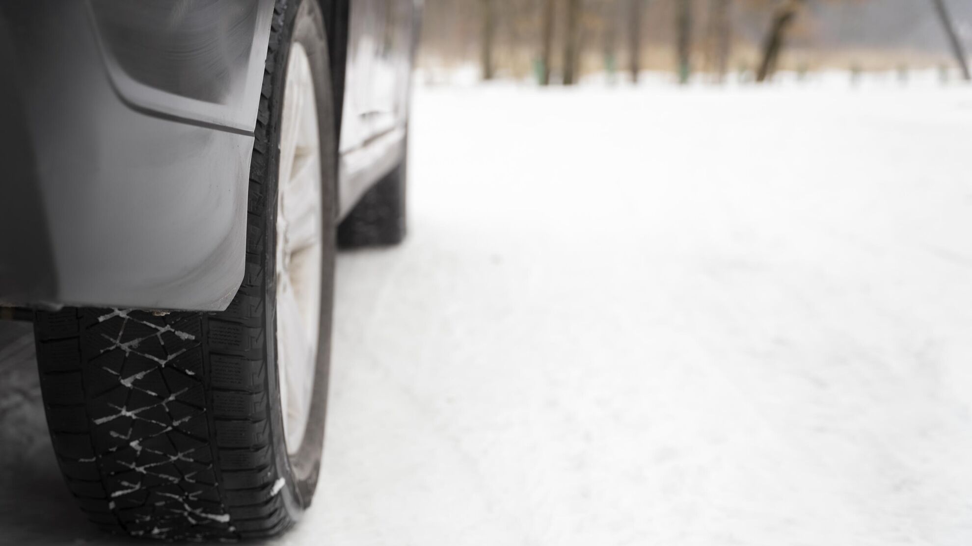 Главный миф о зимних шинах развеяли: в него верят даже опытные водители - Raketanews.ru, 25.12.2023