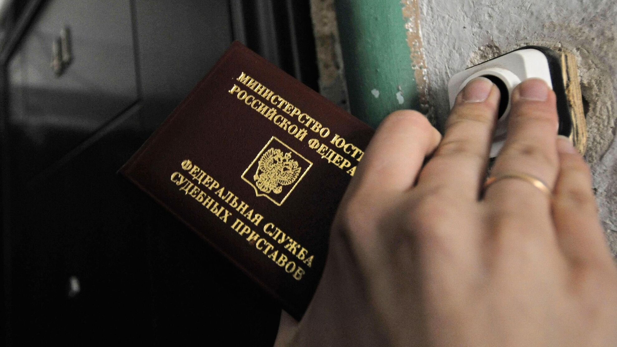 К чему привела жителя Мурманской области неуплата алиментов: должнику запретили торговать - Raketanews.ru, 21.11.2023