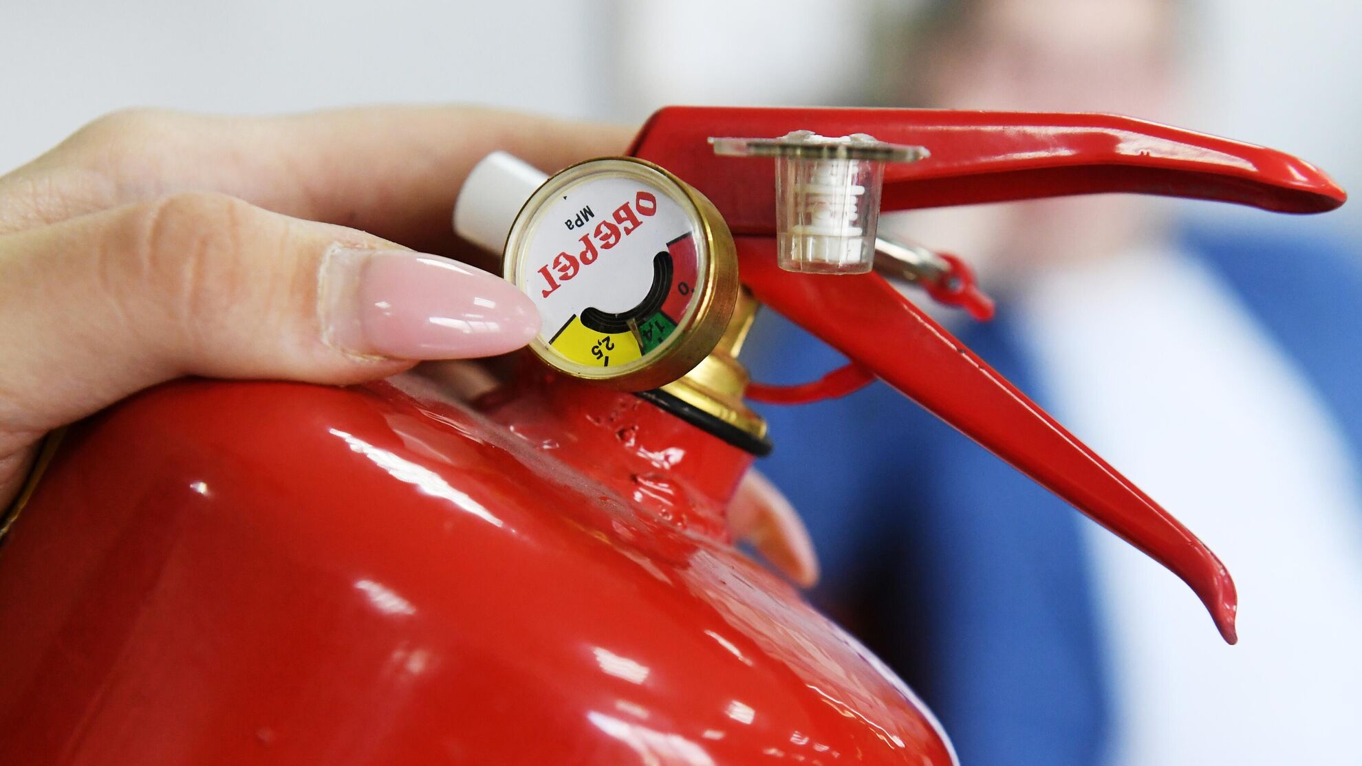 Какой огнетушитель выбрать для дома? Эксперт по пожарной безопасности дал точный ответ - Raketanews.ru, 27.11.2023
